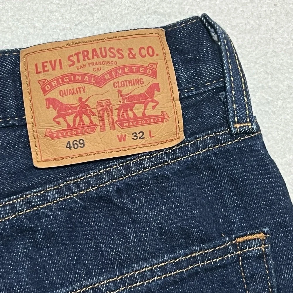 Levi's 469 Loose Denim Shorts Men's W32 Blue Dark Wash Skater 90's Grunge